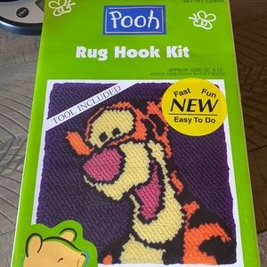 Tigger rug hook kit